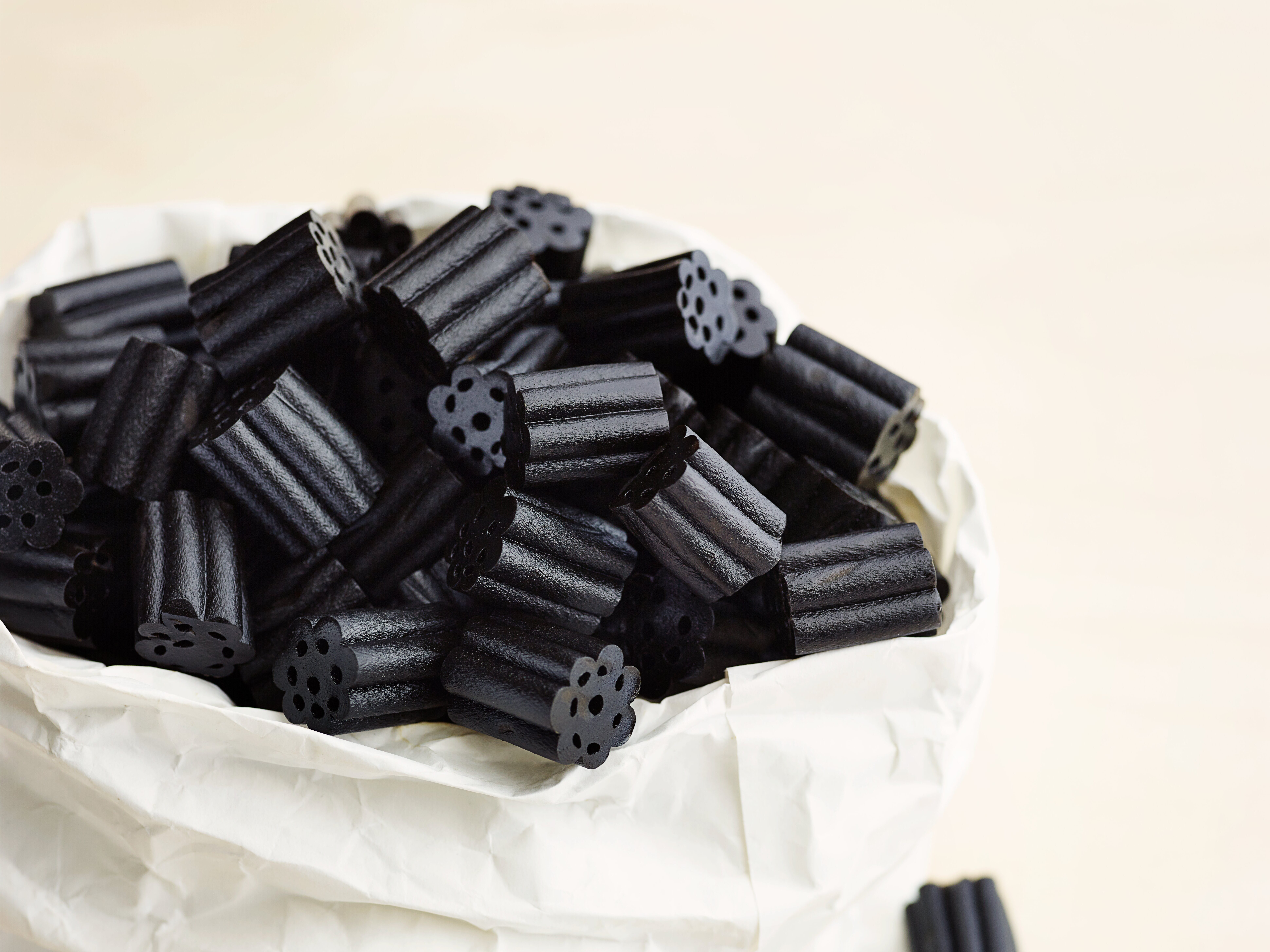 panda_laku_27370-aspect-ratio-4-3